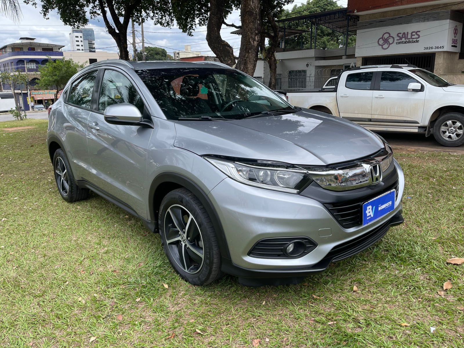 WhatsApp Image 2025-10-22 at 10.28.00