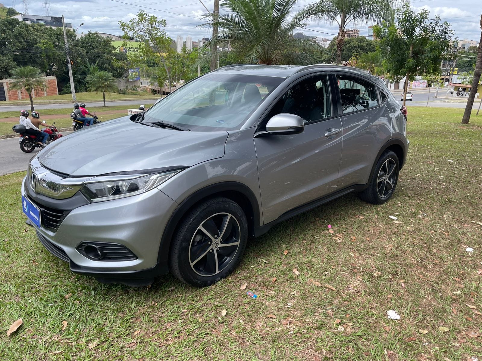 WhatsApp Image 2025-10-22 at 10.28.01