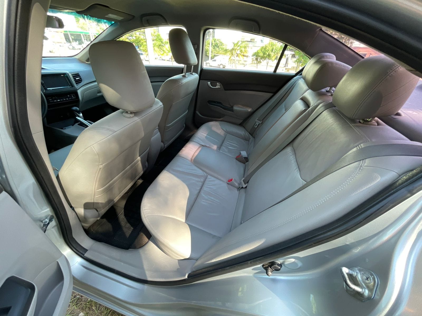 WhatsApp Image 2025-10-29 at 15.07.47 (2)