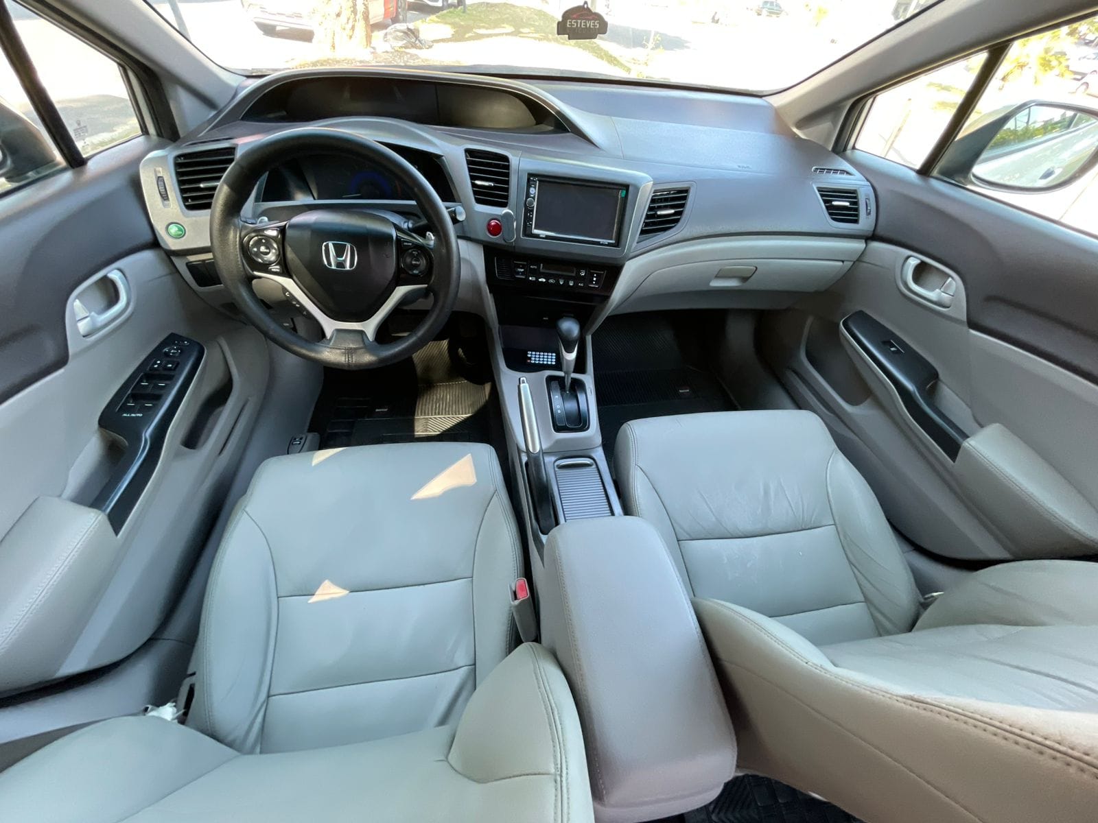 WhatsApp Image 2025-10-29 at 15.07.49