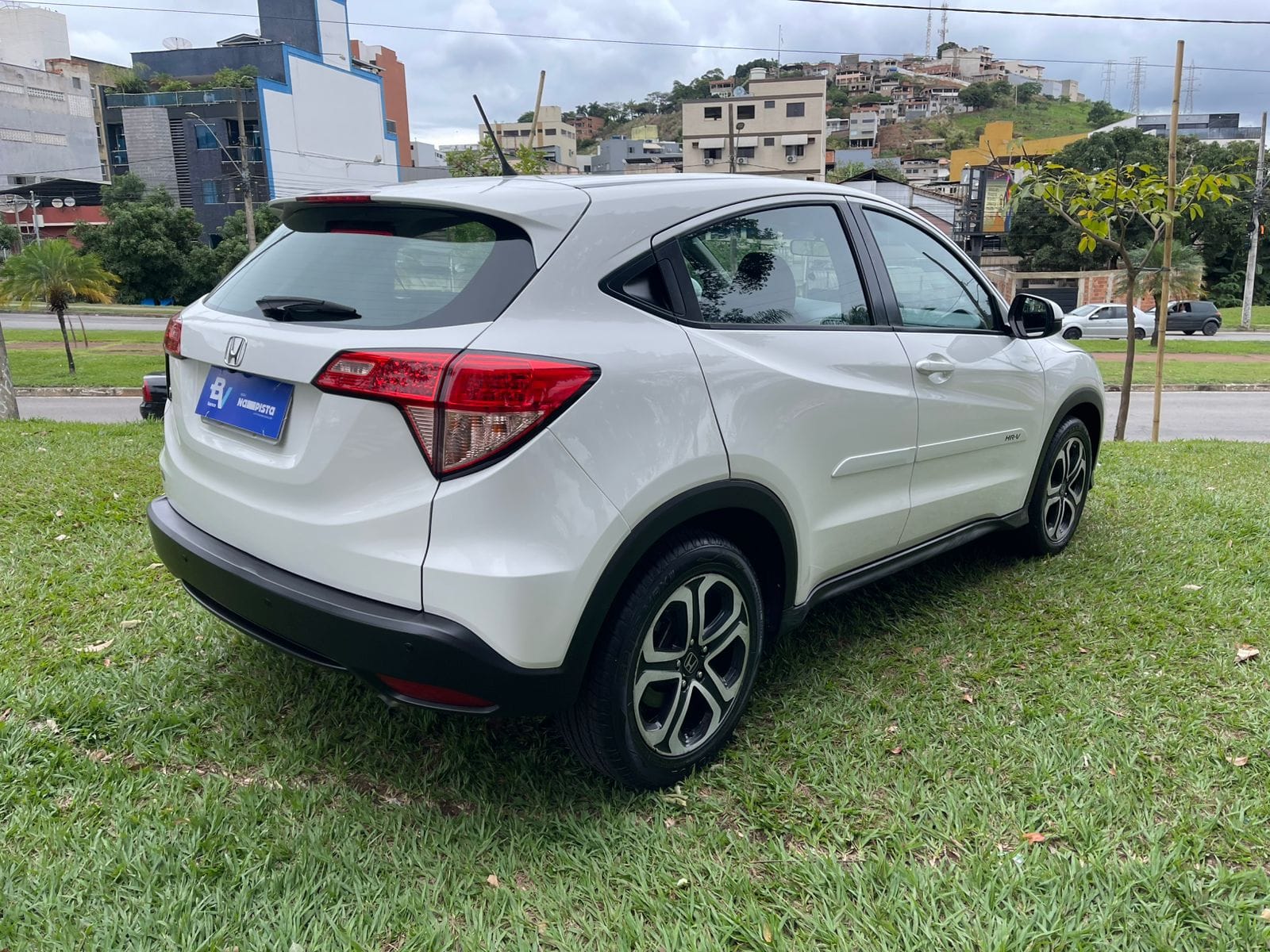 WhatsApp Image 2025-11-10 at 10.43.18