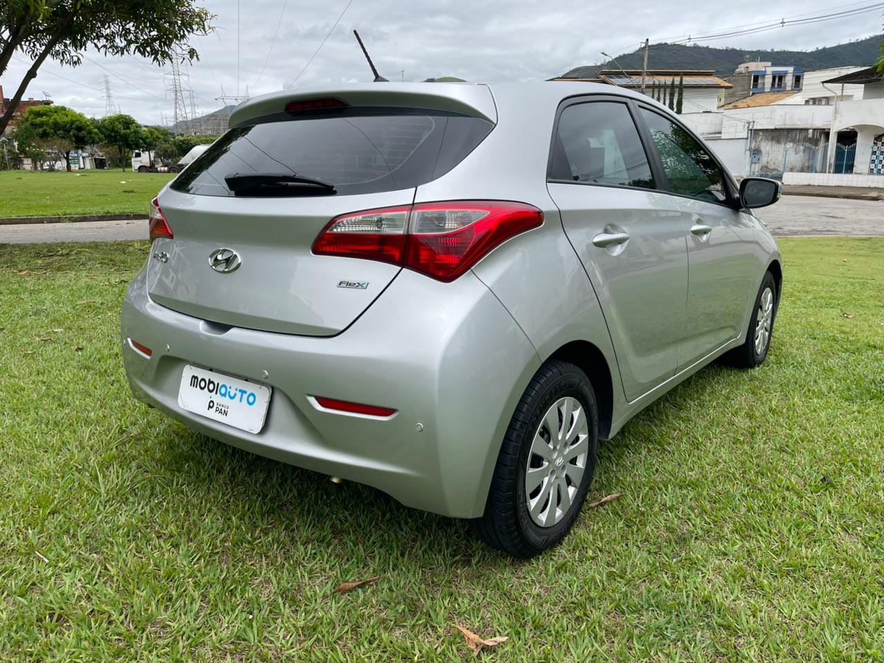 WhatsApp Image 2025-11-11 at 11.00.01