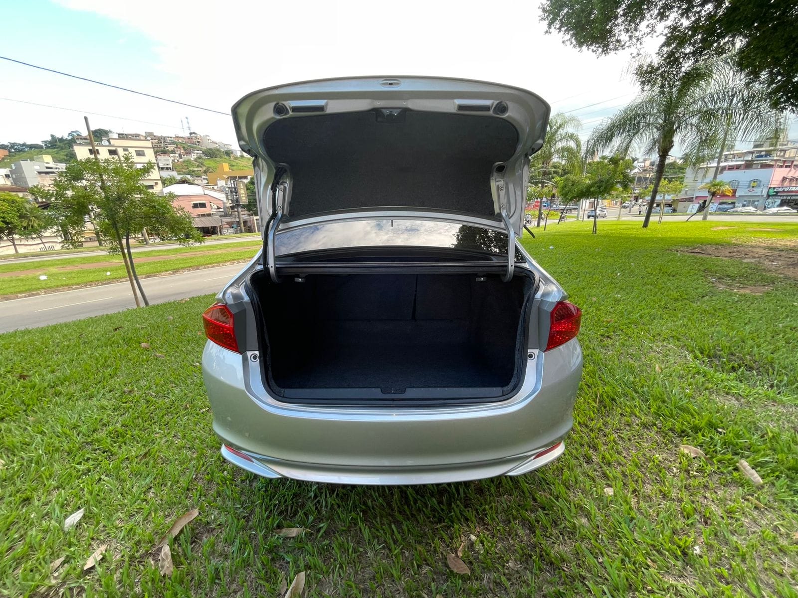 WhatsApp Image 2026-03-18 at 15.31.03