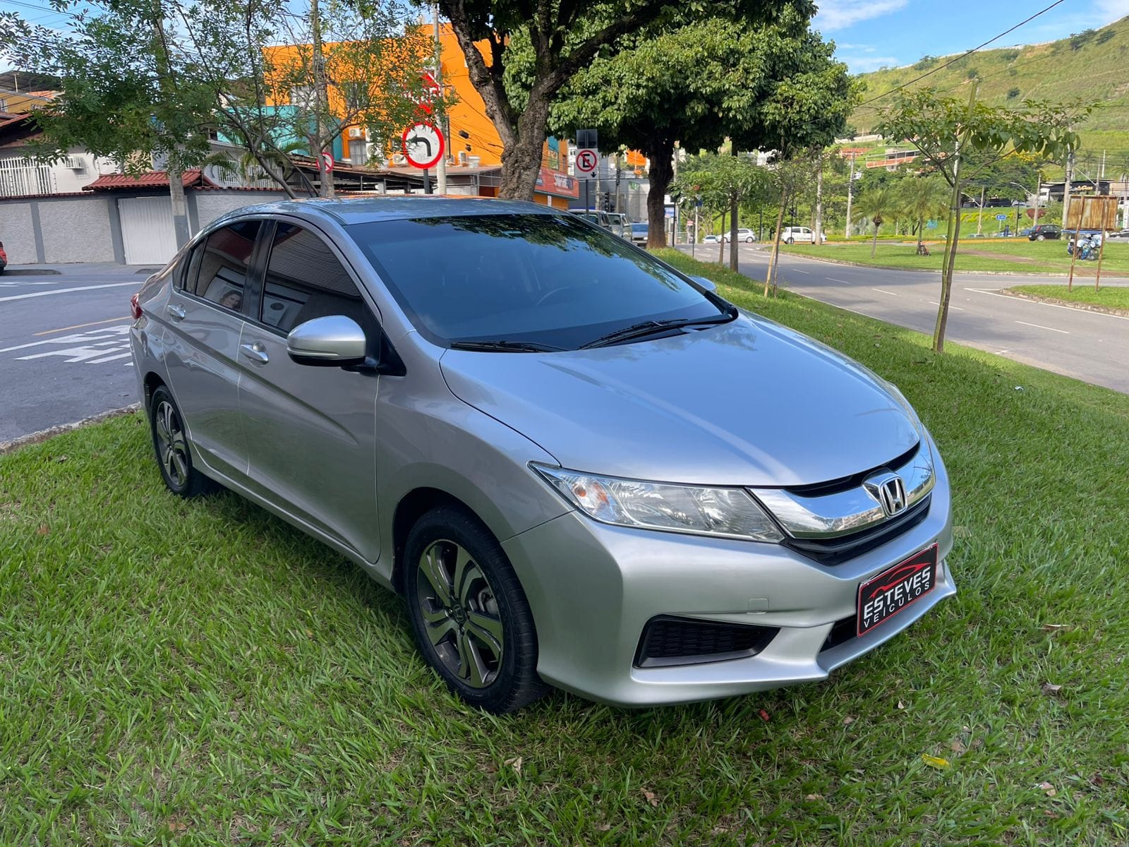 WhatsApp Image 2026-03-18 at 15.31.04r