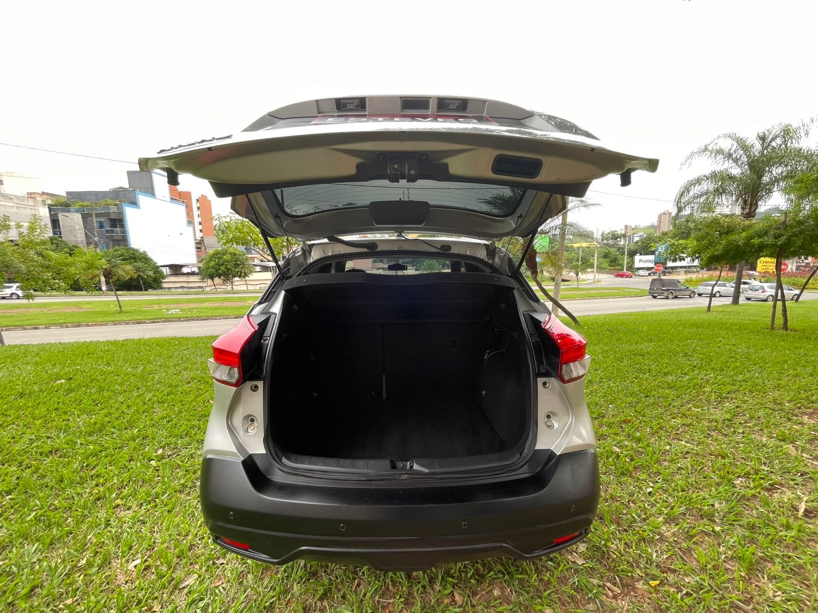 WhatsApp Image 2026-03-19 at 14.27.32