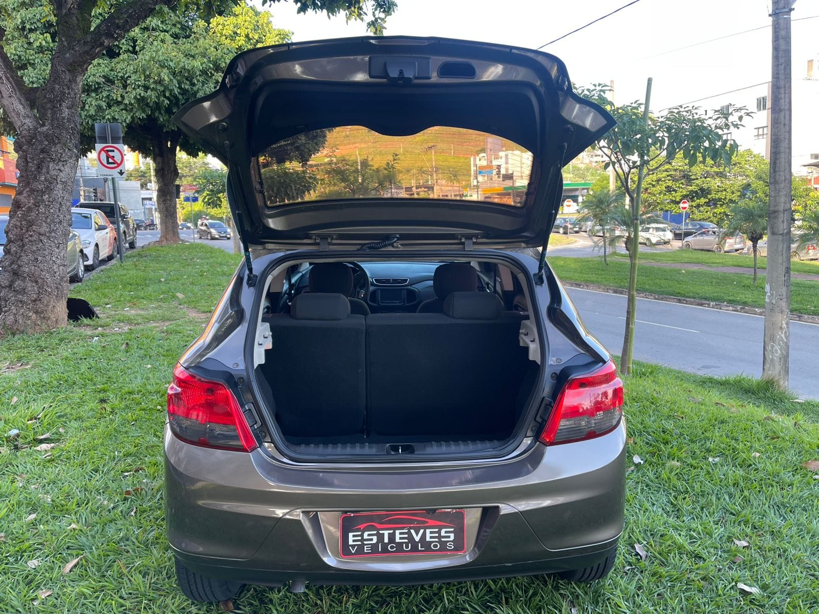 WhatsApp Image 2026-04-06 at 16.38.18W