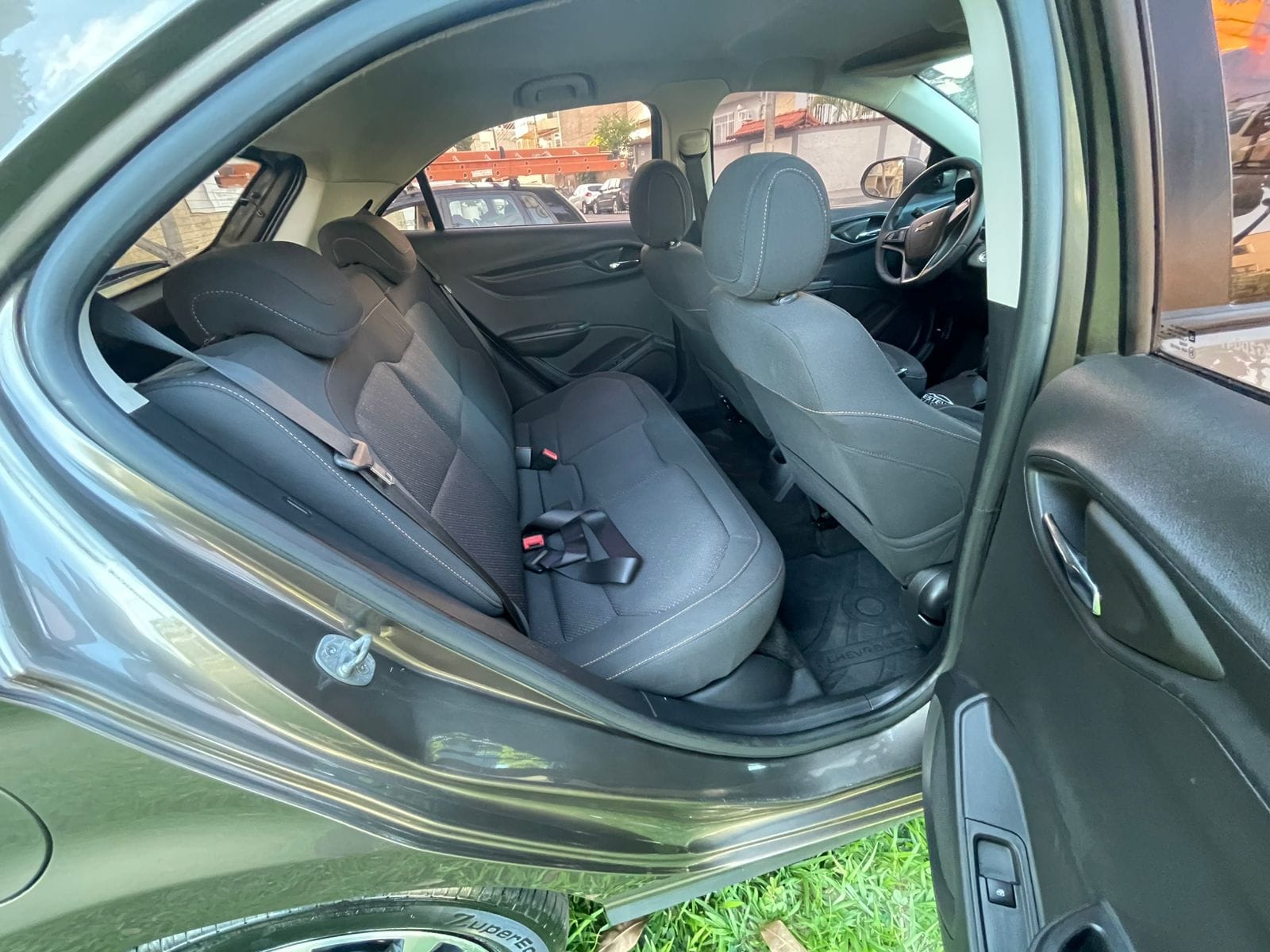 WhatsApp Image 2026-04-06 at 16.38.19F