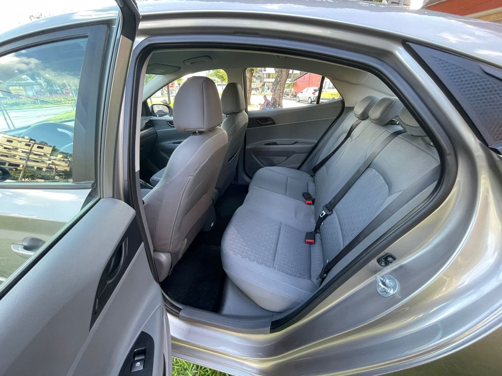 WhatsApp Image 2026-04-08 at 16.12.10I